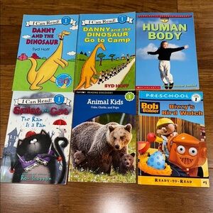 Level 1 reading bundle of 6 books in like new condition